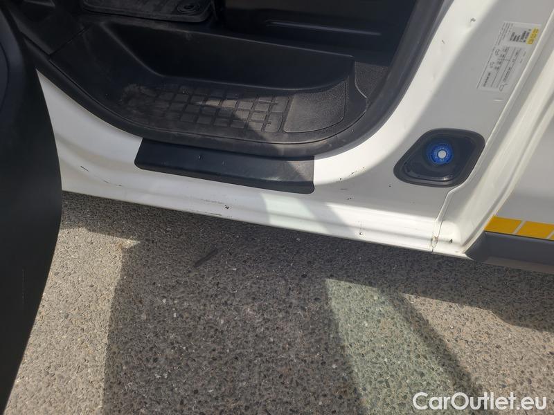  Peugeot  Expert  LCV (2016) Exp. 2.0BHDi 120 Polocom.L3 4d #10