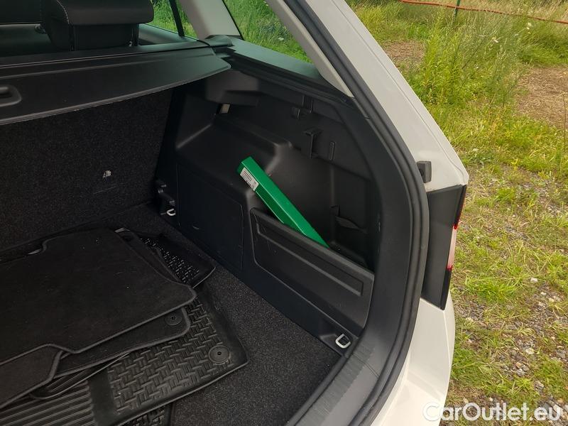  Skoda  Fabia  Combi (2015) Com.1.0TSI 70 Ambition 5d #13