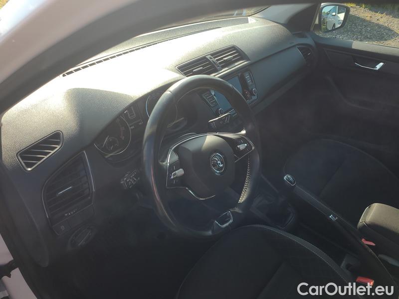  Skoda  Fabia  Combi (2015) Com.1.0TSI 70 Ambition 5d #14