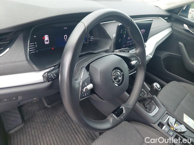  Skoda  Octavia  Lim. (NX3)(2020)  1.5TSI 110 Style 5d #15