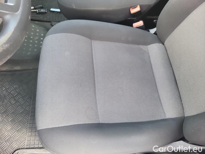  Volkswagen  Transporter T6  (2015) Tra.2.0TDI 75 KR 4d #5