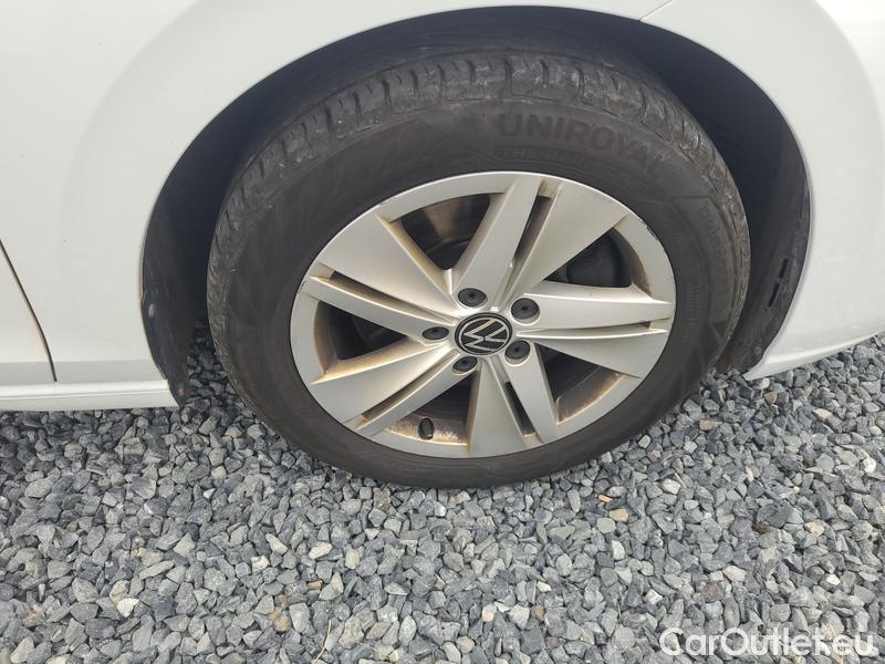  Volkswagen  Golf  VIII Variant (CG5) 2020 Var.2.0TDI 85 Life 5d #19