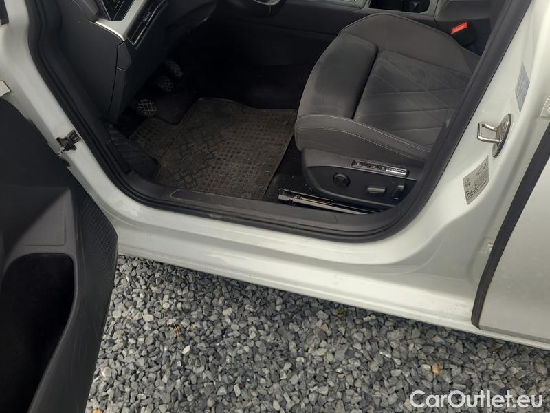  Volkswagen  Golf  VIII Variant (CG5) 2020 Var.2.0TDI 85 Life 5d #7