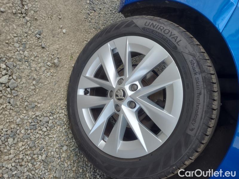  Skoda  Octavia  Lim. (NX3)(2020)  2.0TDI 85 Style AT #14