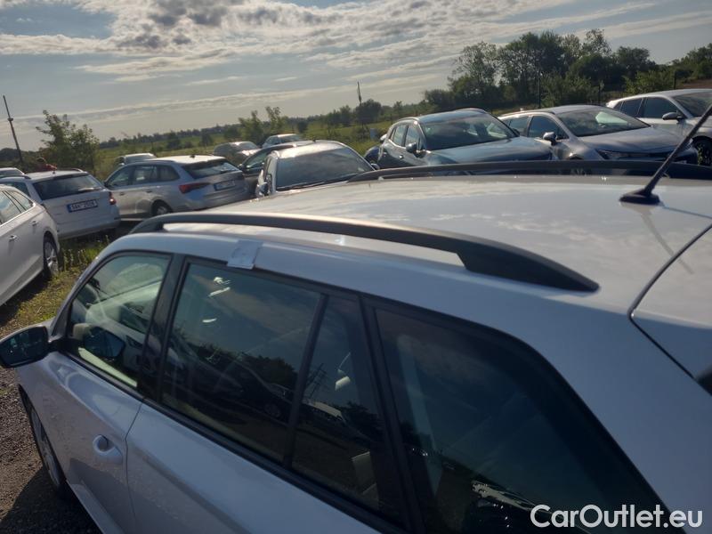  Skoda  Fabia  Combi (2015) Com.1.0TSI 70 Ambition 5d #6
