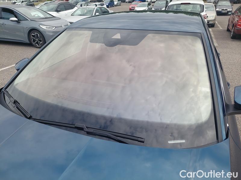  Skoda  Octavia  Lim. (NX3)(2020)  1.5TSI 110 Style 5d #1