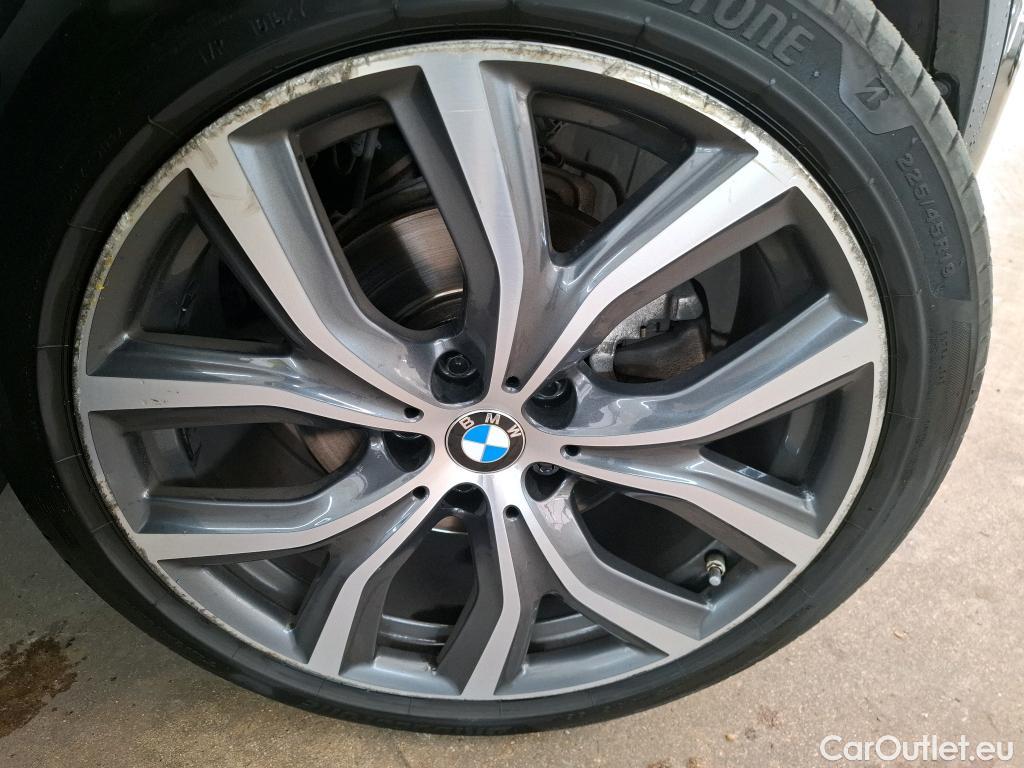  Bmw  X2 BMW  / 2017 / 5P / SUV sDrive18i Première DKG7 #17