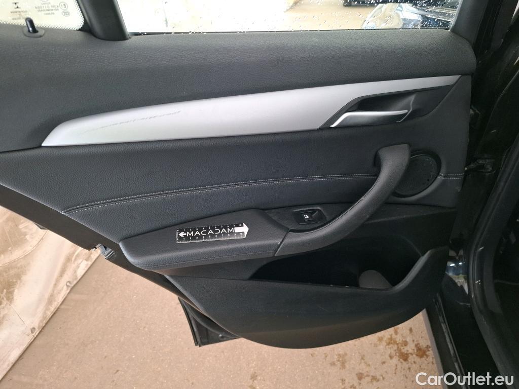  Bmw  X2 BMW  / 2017 / 5P / SUV sDrive18i Première DKG7 #33