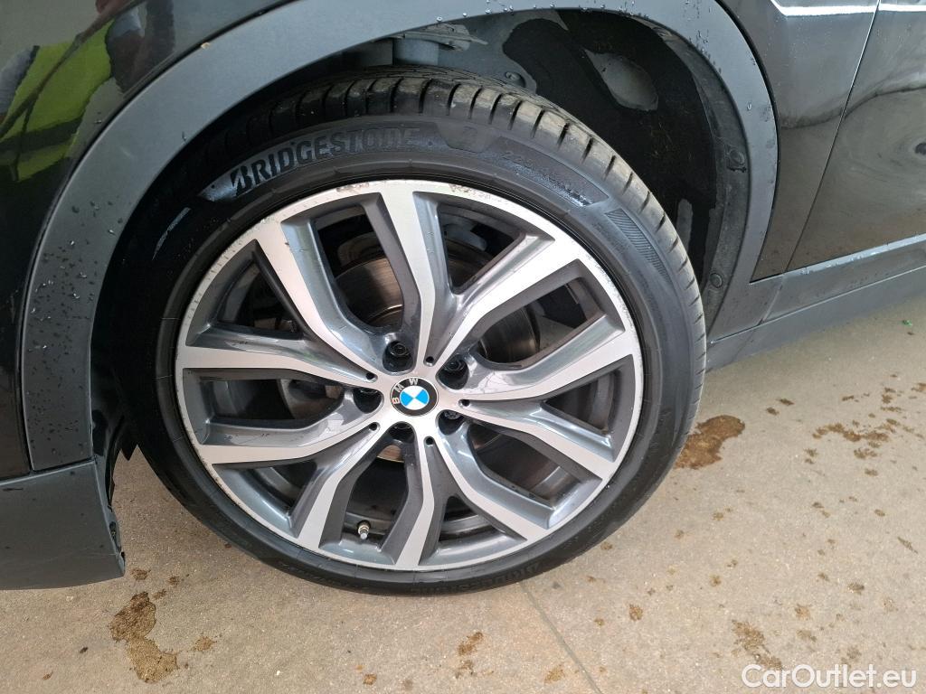 Bmw  X2 BMW  / 2017 / 5P / SUV sDrive18i Première DKG7 #1