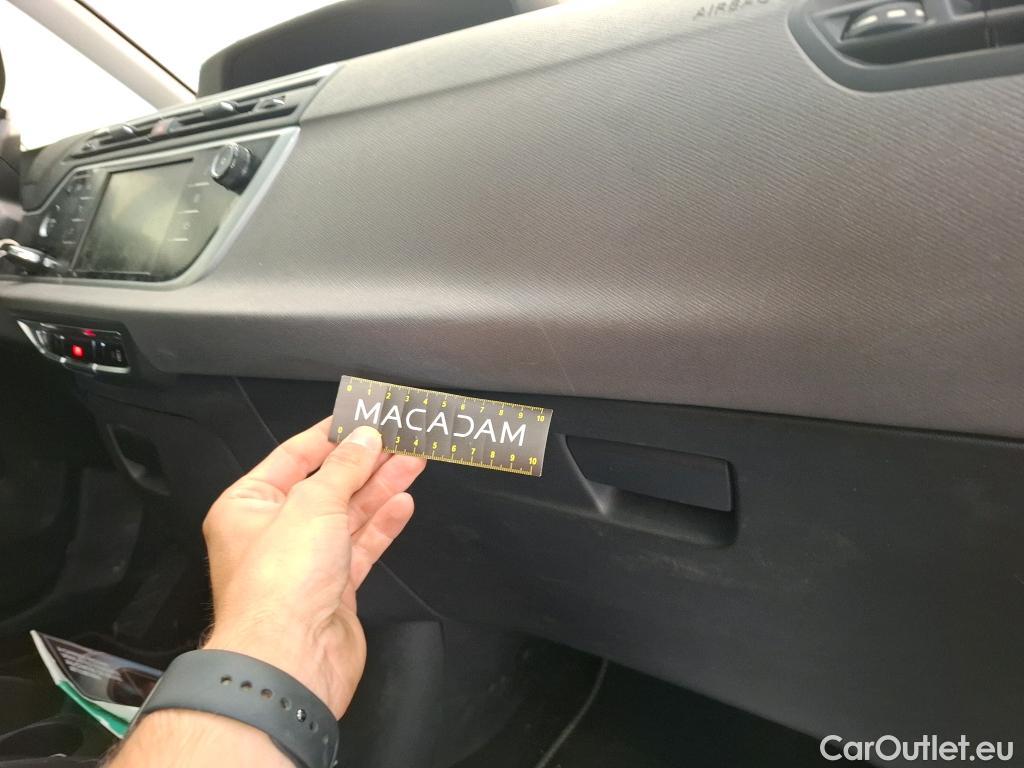  Citroen  C4 Grand Picasso /Spacetourer Shine 1.5 BlueHDi 130CV BVA8 E6d/Vo Repeint en Rouge / Teinte SIV Blanc Banquise/ #96