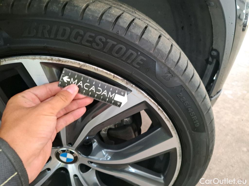  Bmw  X2 BMW  / 2017 / 5P / SUV sDrive18i Première DKG7 #24