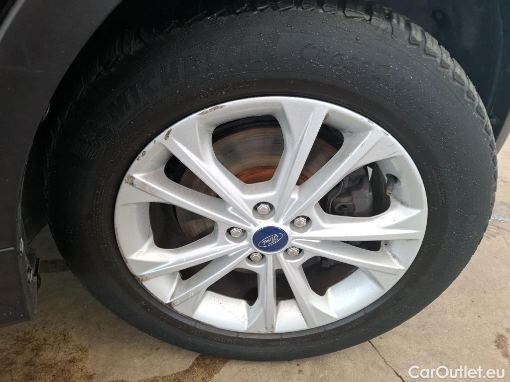  Ford  Kuga  Titanium 1.5 TDCi 120CV BVM6 E6 #74