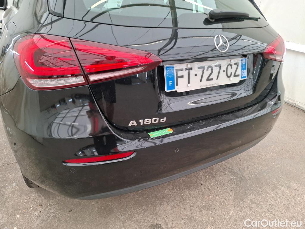  Mercedes  A-Klasse MERCEDES-BENZ Classe A Compact / 2018 / 5P / Berline A 180 d Business Line #14