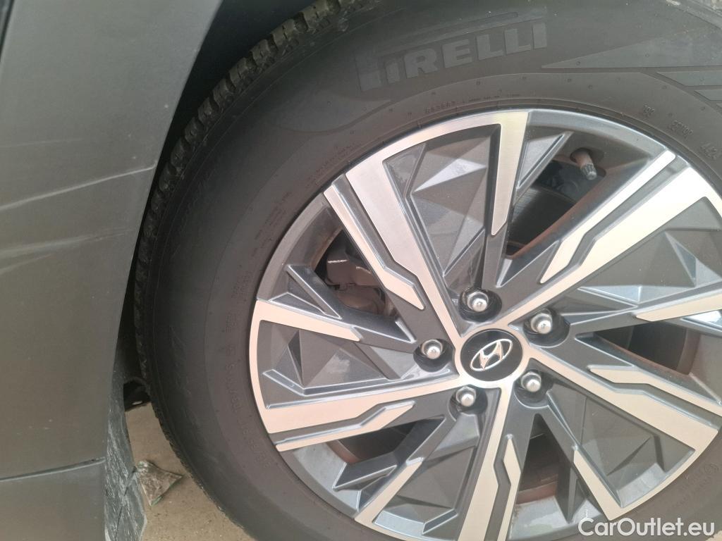  Hyundai  Tucson  Intuitive Hybrid 2WD 1.6 T-GDI 230CV BVA6 E6d #33
