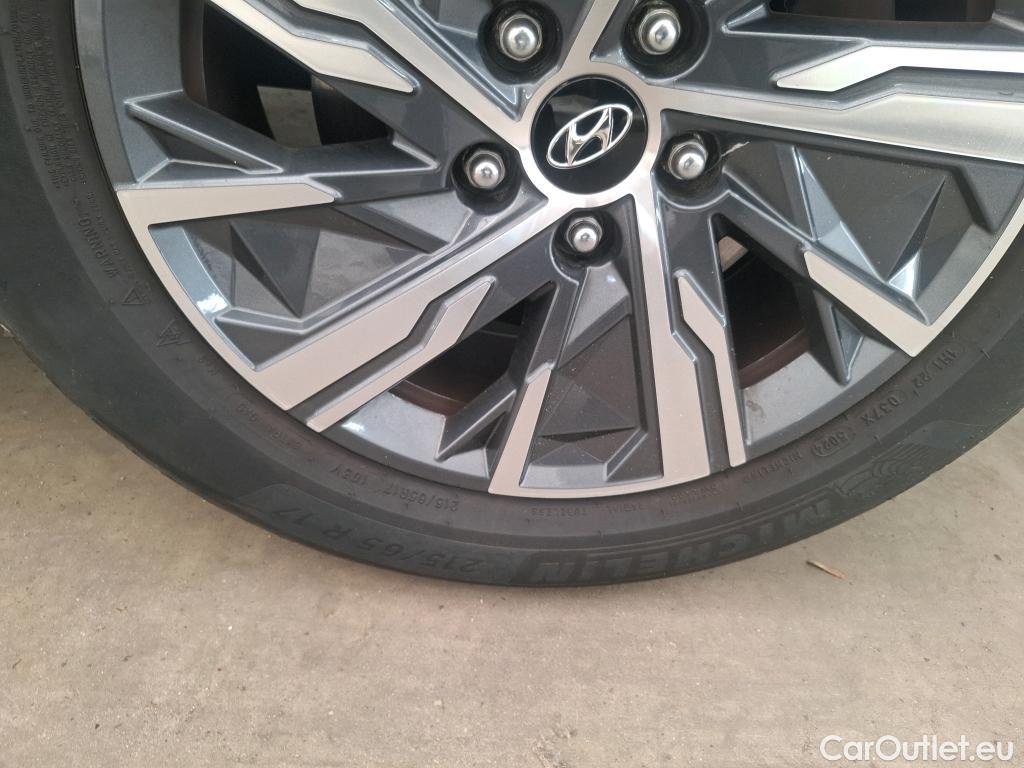  Hyundai  Tucson  Intuitive Hybrid 2WD 1.6 T-GDI 230CV BVA6 E6d #26