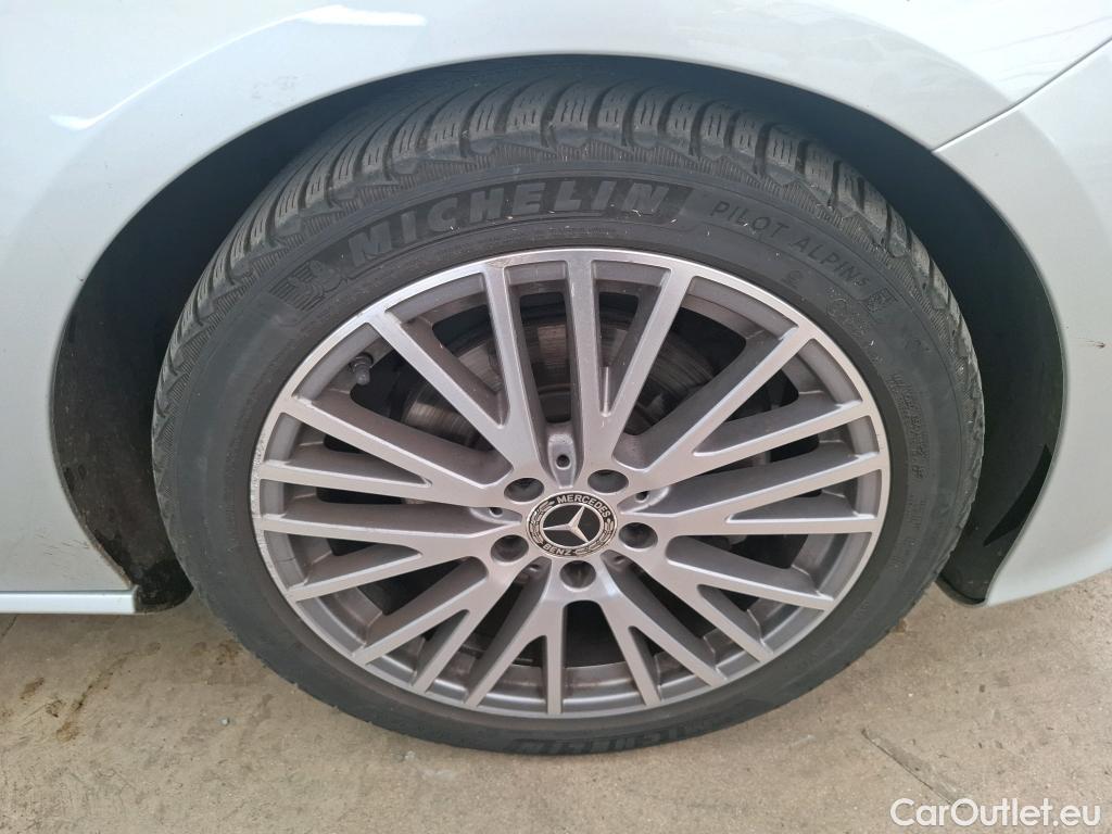  Mercedes  CLA-Klasse MERCEDES-BENZ CLA Shooting Brake / 2019 / 5P / Break CLA 200 d Business Line BA8 #41