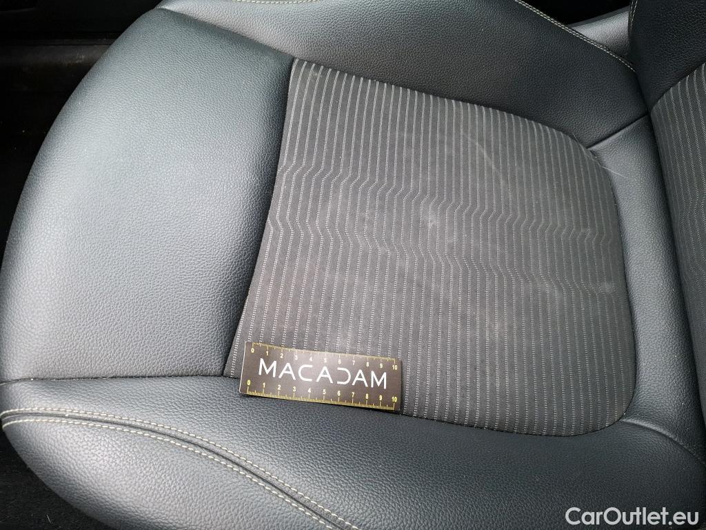  Mercedes  CLA-Klasse MERCEDES-BENZ CLA Shooting Brake / 2019 / 5P / Break CLA 200 d Business Line BA8 #40