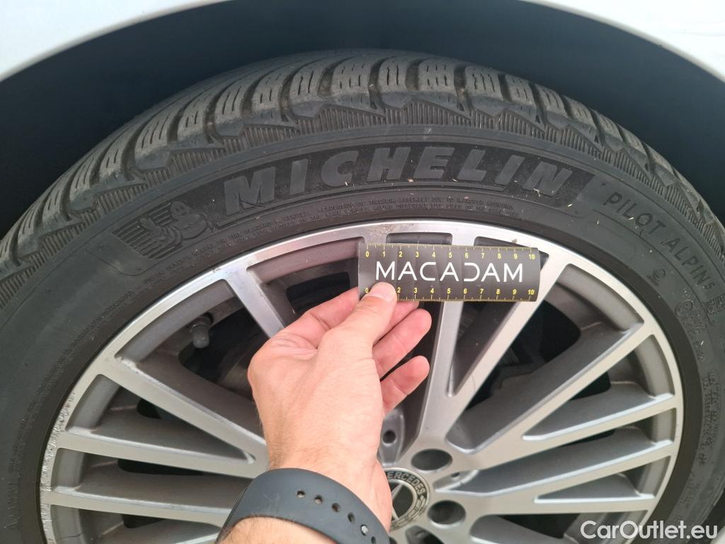  Mercedes  CLA-Klasse MERCEDES-BENZ CLA Shooting Brake / 2019 / 5P / Break CLA 200 d Business Line BA8 #45