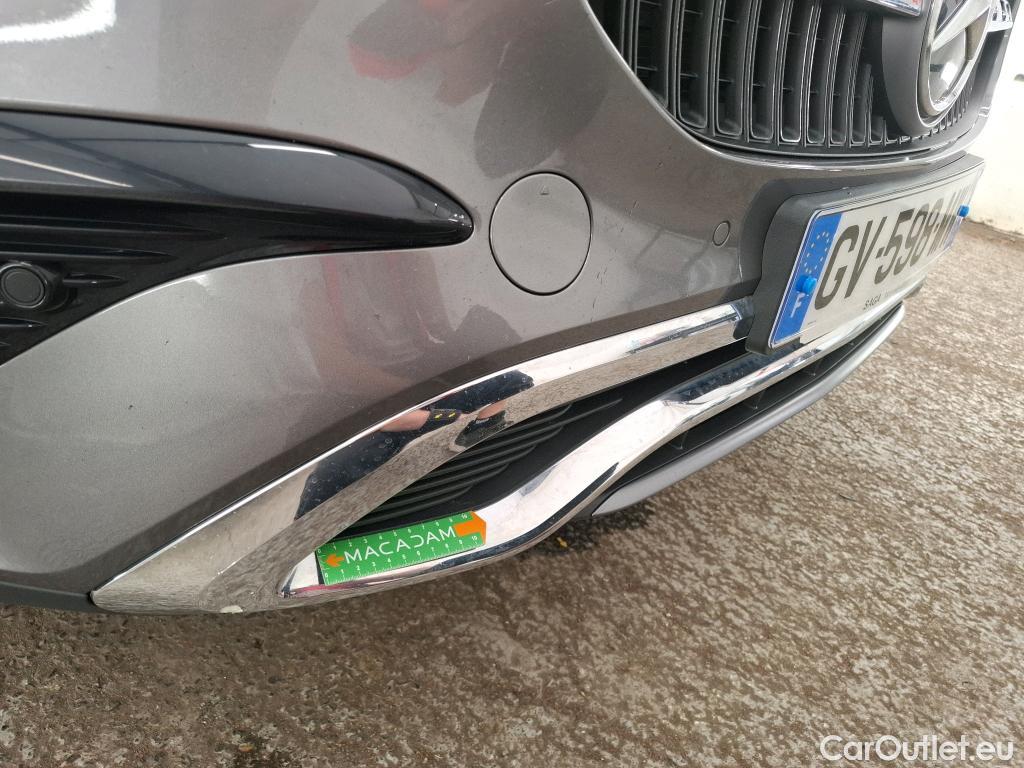  Mercedes  GLA MERCEDES-BENZ  / 2023 / 5P / SUV  200 d Business Line DCT #9