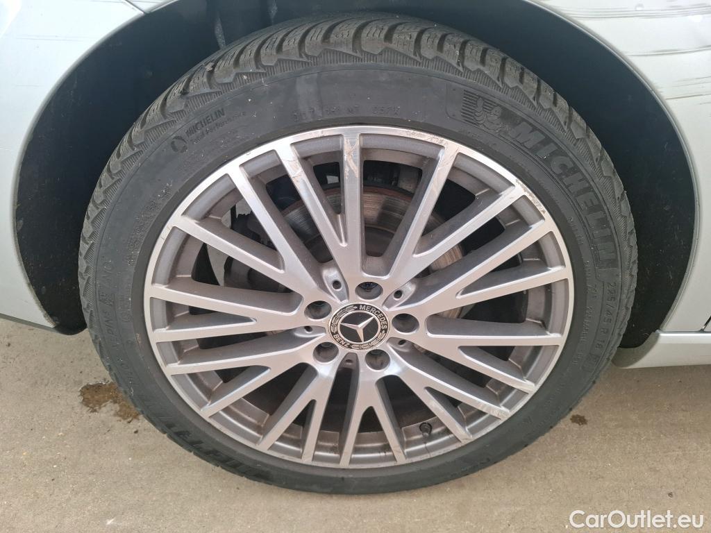  Mercedes  CLA-Klasse MERCEDES-BENZ CLA Shooting Brake / 2019 / 5P / Break CLA 200 d Business Line BA8 #38