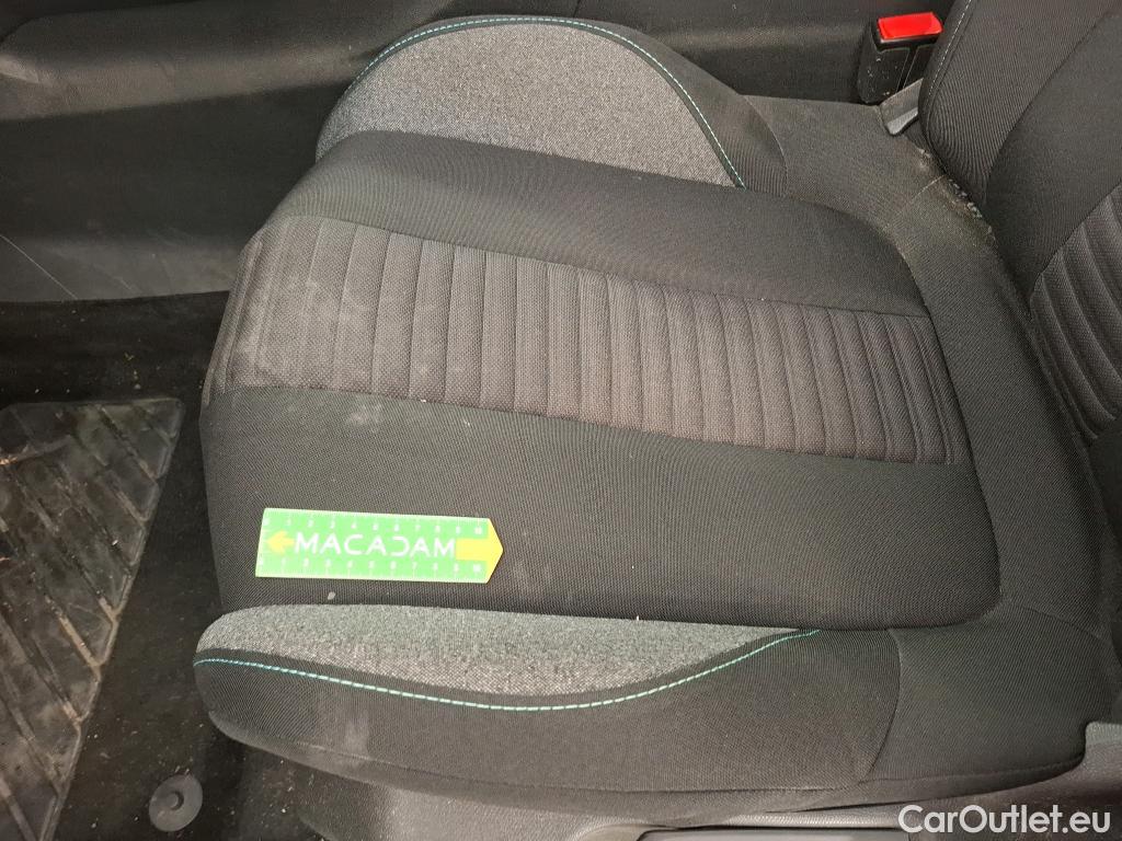  Peugeot  3008  II Active Pack 1.5 HDi 130CV BVA8 E6d #11