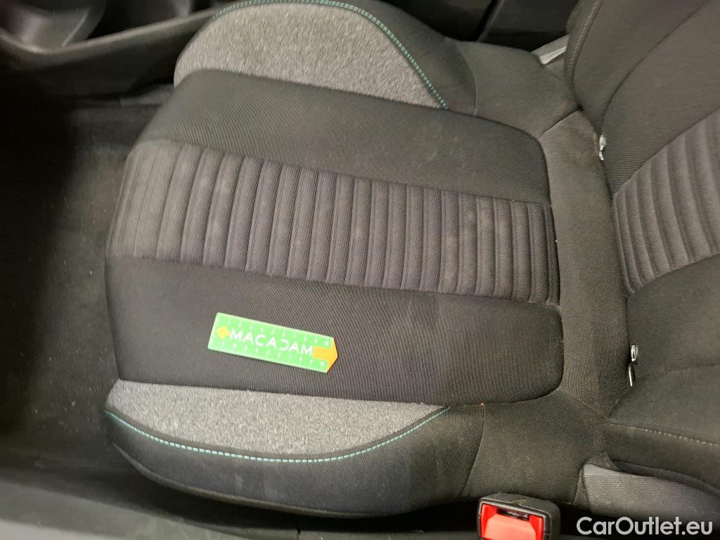  Peugeot  3008  II Active Pack 1.5 HDi 130CV BVA8 E6d #10