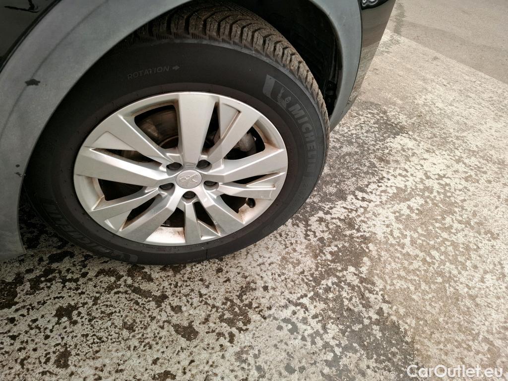  Peugeot  3008  II Style 1.5 HDi 130CV BVA8 E6d #16