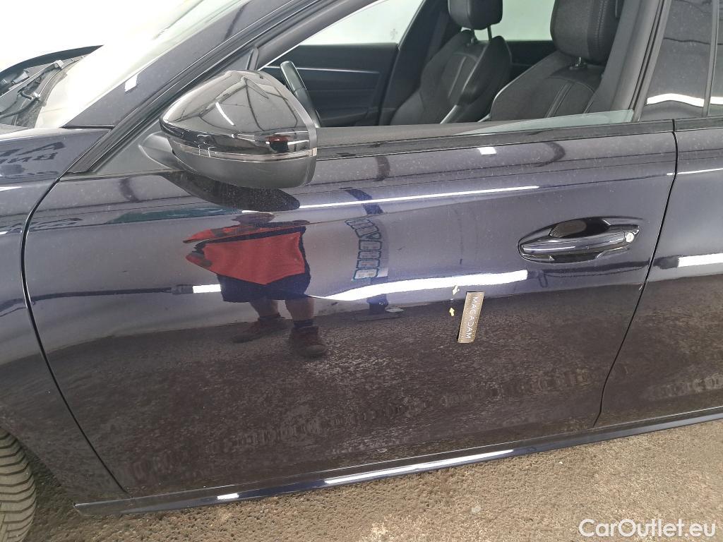  Peugeot  508 PEUGEOT  SW / 2018 / 5P / Break BlueHDi 130 S&S EAT8 Allure Pack #10