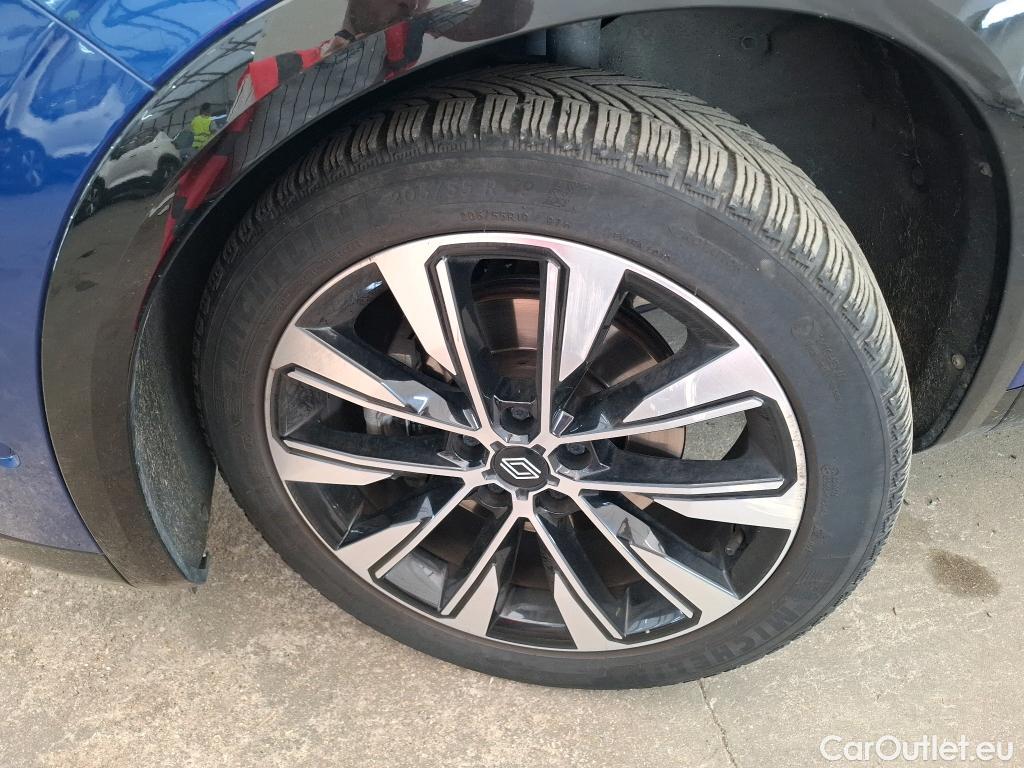  Renault  Austral  Techno 1.2 E-TECH Hybrid 200CV BVA6 6E #8