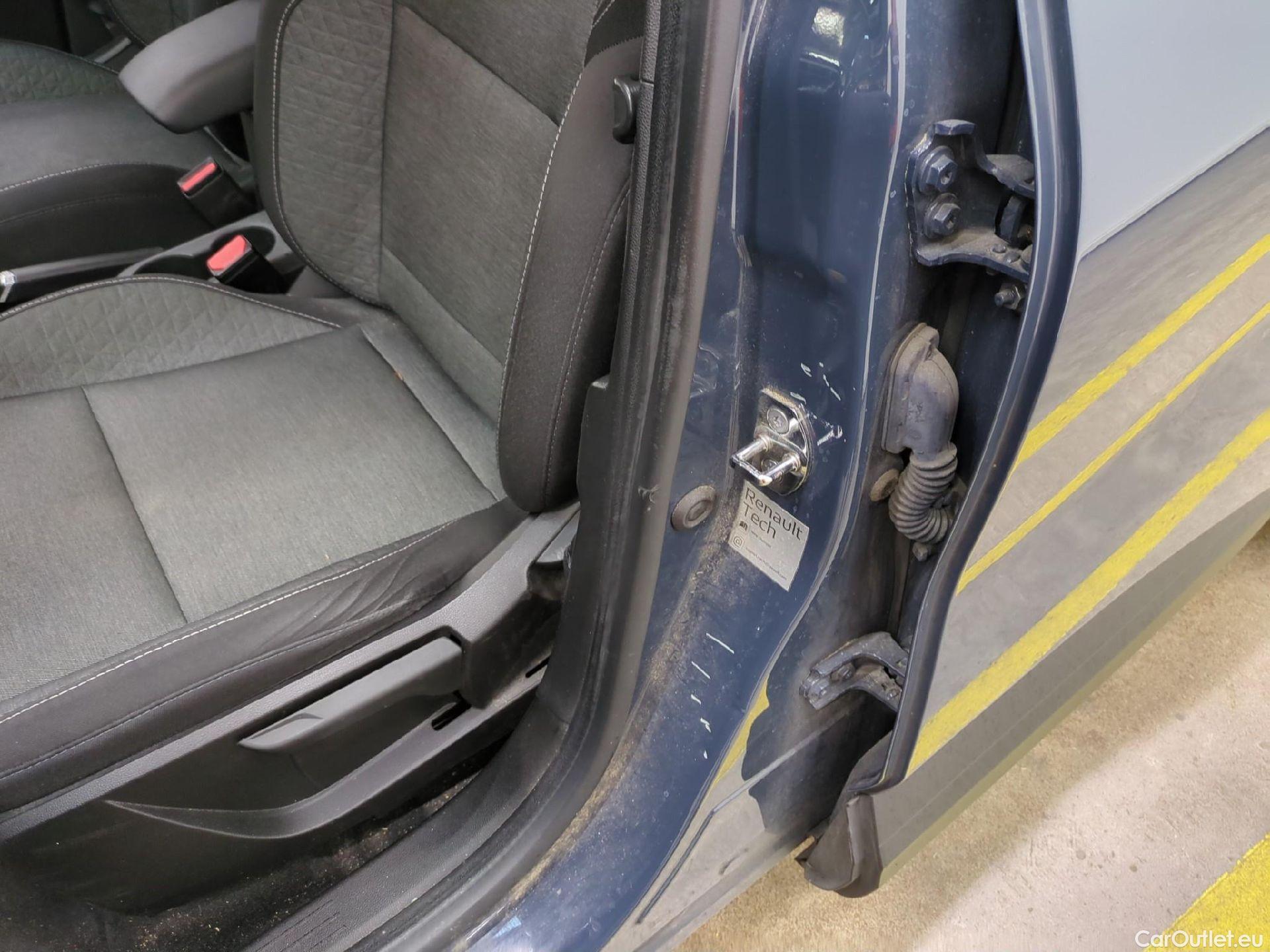  Renault  Captur  II Business 1.6 E-TECH Hybrid 145CV BVA6 E6d #11