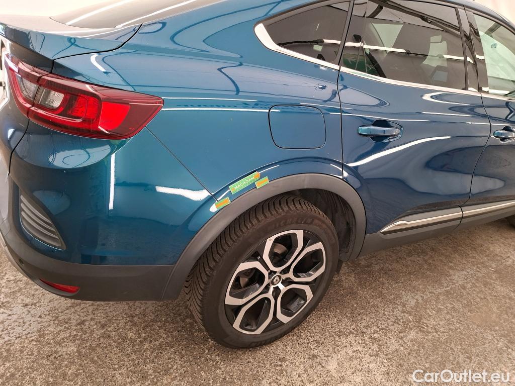  Renault  Arkana RENAULT  / 2021 / 5P / SUV Techno mild hybrid 140 EDC -22 #20