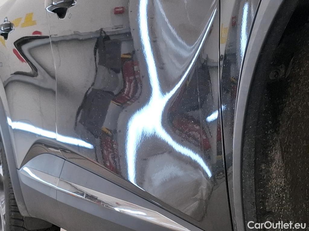  Renault  Captur RENAULT  / 2019 / 5P / SUV techno mild hybrid 160 EDC #9