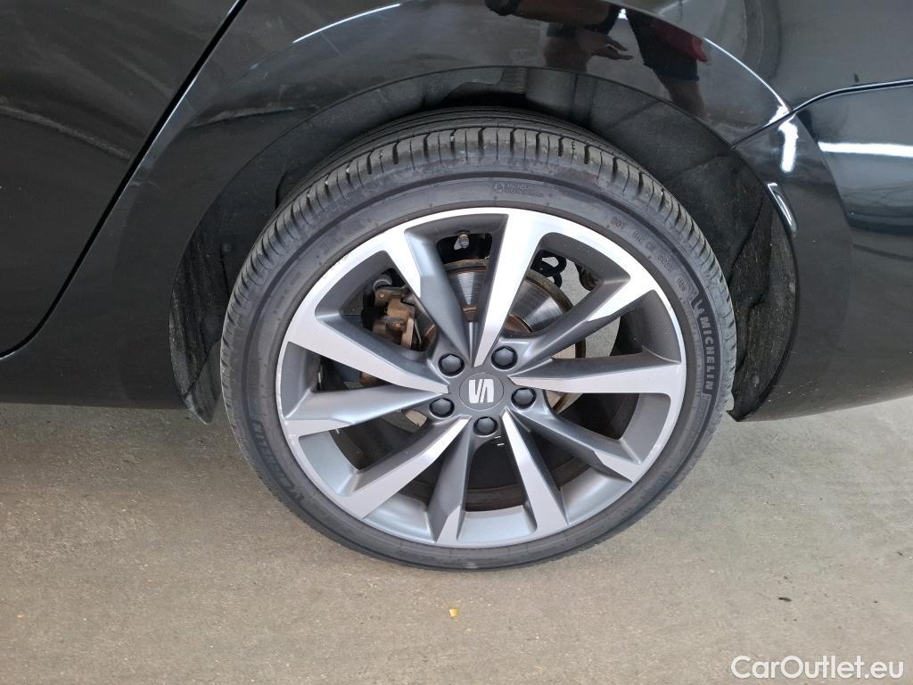  Seat  Leon SEAT  Sportstourer / 2020 / 5P / Break 1.4 eHybrid 204 DSG S&S FR #80
