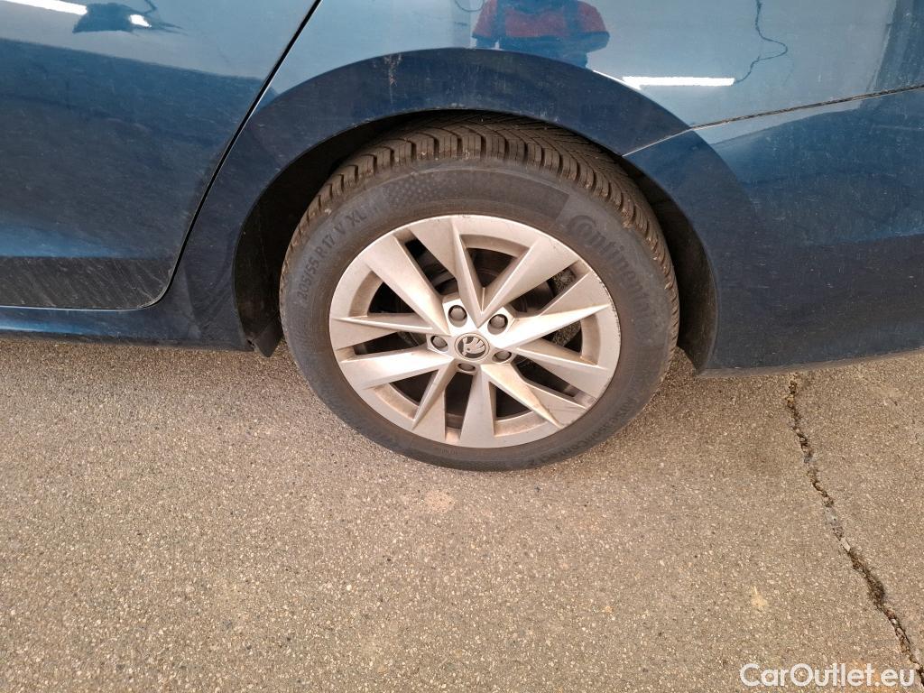  Skoda  Octavia  Break Style 2.0 TDI 150CV BVA7 E6d #13