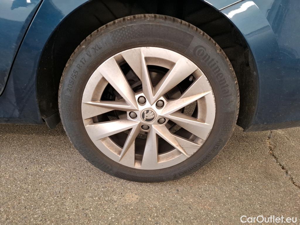  Skoda  Octavia  Break Style 2.0 TDI 150CV BVA7 E6d #14