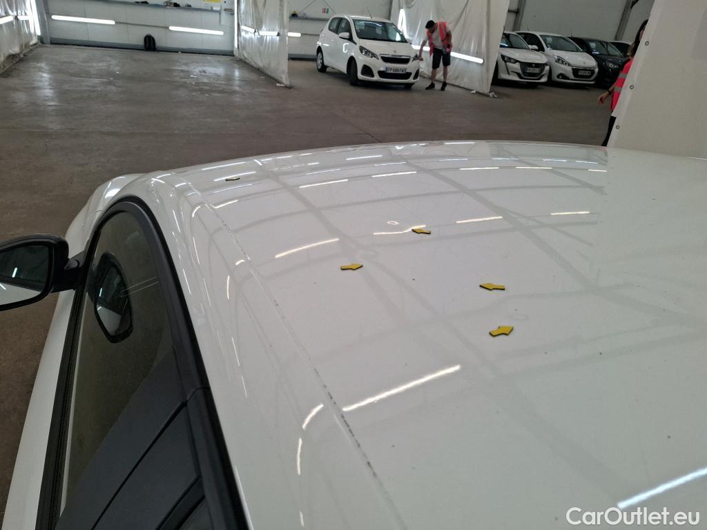  Peugeot  208  Premium 1.5 HDi 100CV BVM6 E6d #10