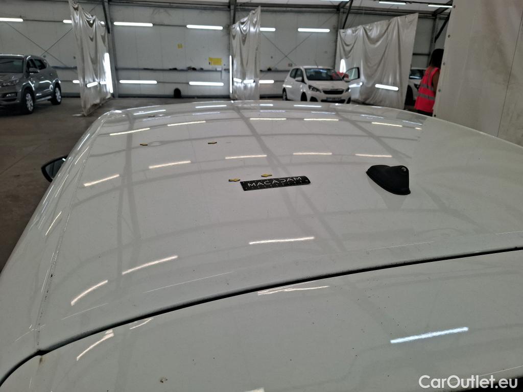  Peugeot  208  Premium 1.5 HDi 100CV BVM6 E6d #5