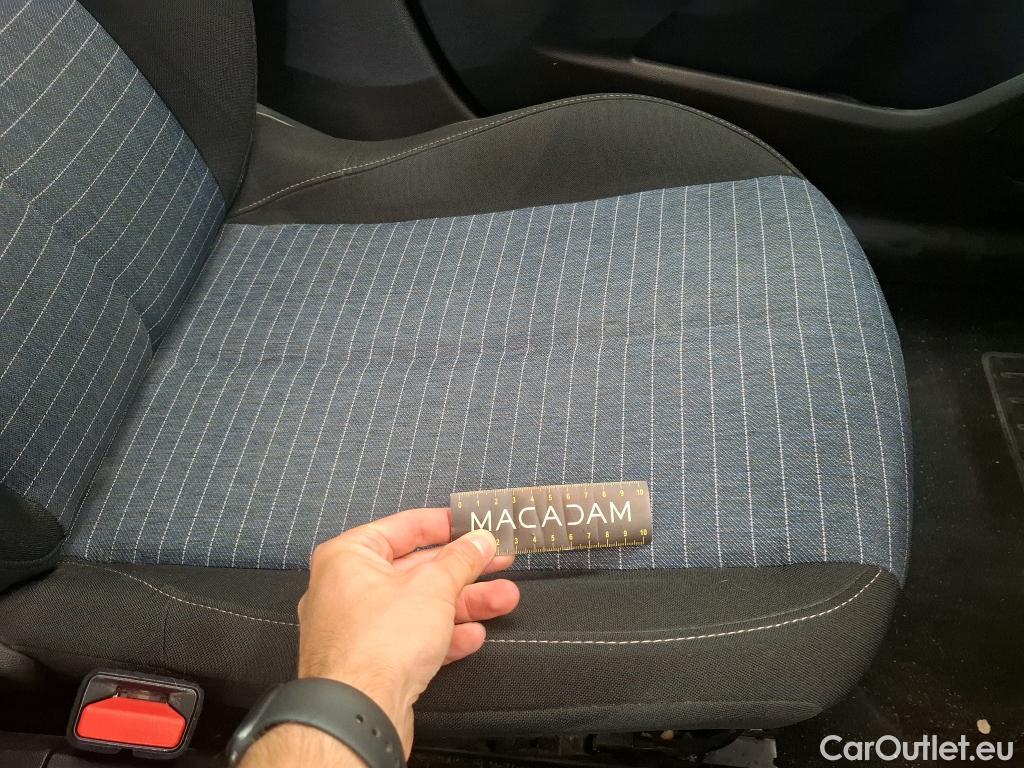  Peugeot  208  Premium 1.5 HDi 100CV BVM6 E6d #26