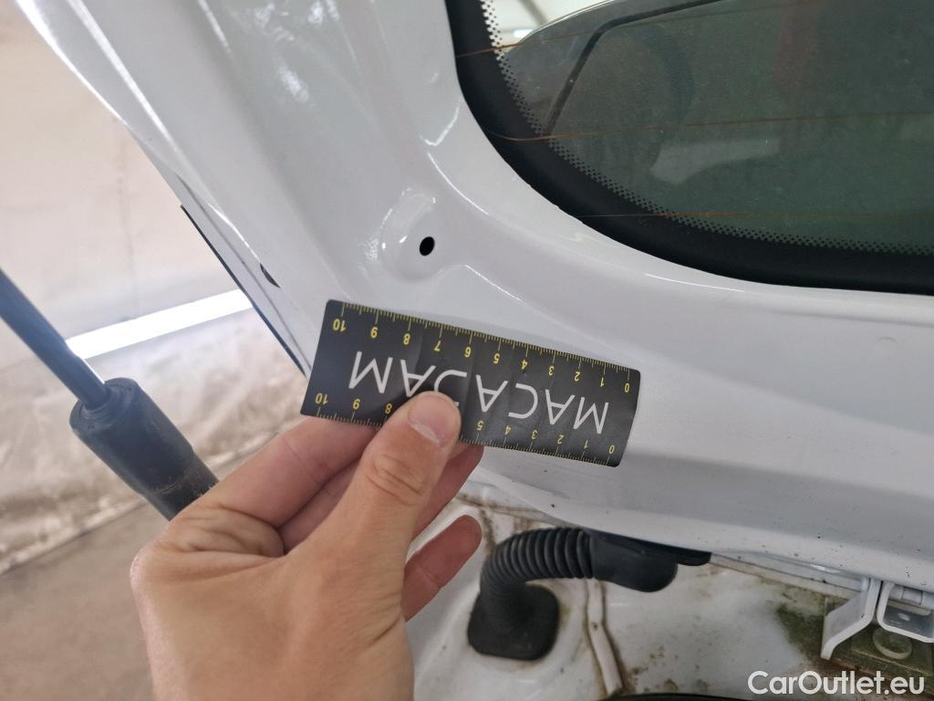  Peugeot  208  Premium 1.5 HDi 100CV BVM6 E6d #32