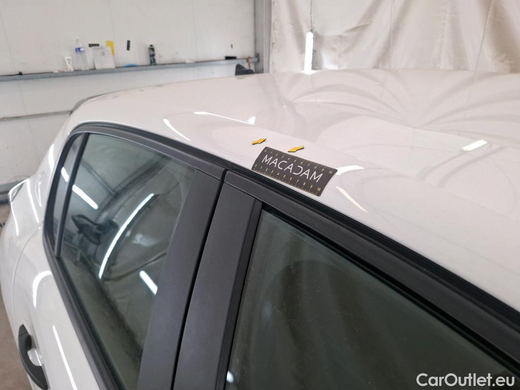  Peugeot  208  Premium 1.5 HDi 100CV BVM6 E6d #14