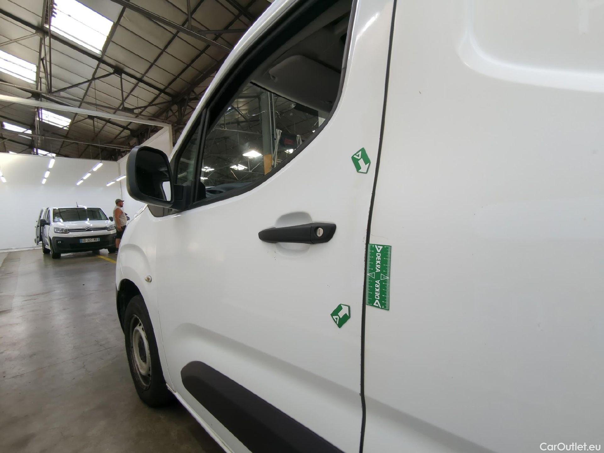  Citroen  Berlingo  Fourgon Club M 650 1.5 BlueHDi 75CV BVM5 E6dT #46
