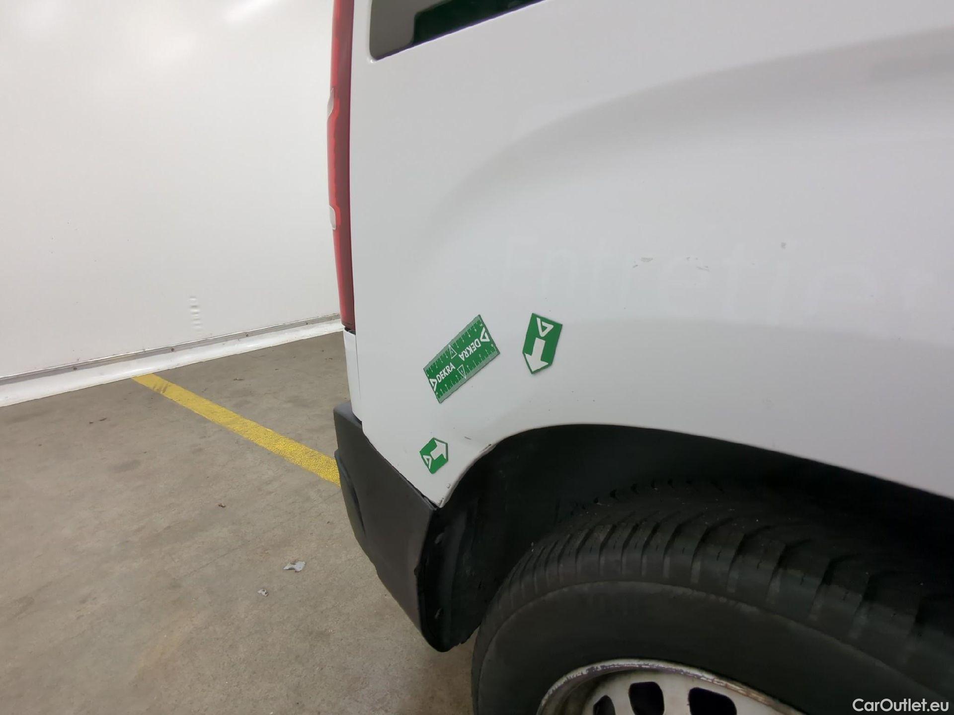  Citroen  Berlingo  Fourgon Club M 650 1.5 BlueHDi 75CV BVM5 E6dT #28