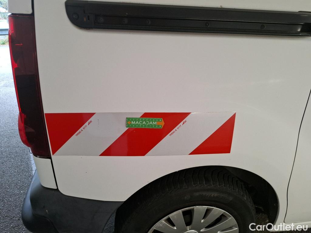 Citroen  Berlingo  Fourgon Business L1 (Court) 1.6 BlueHDi 100CV BVM5 E6 #55