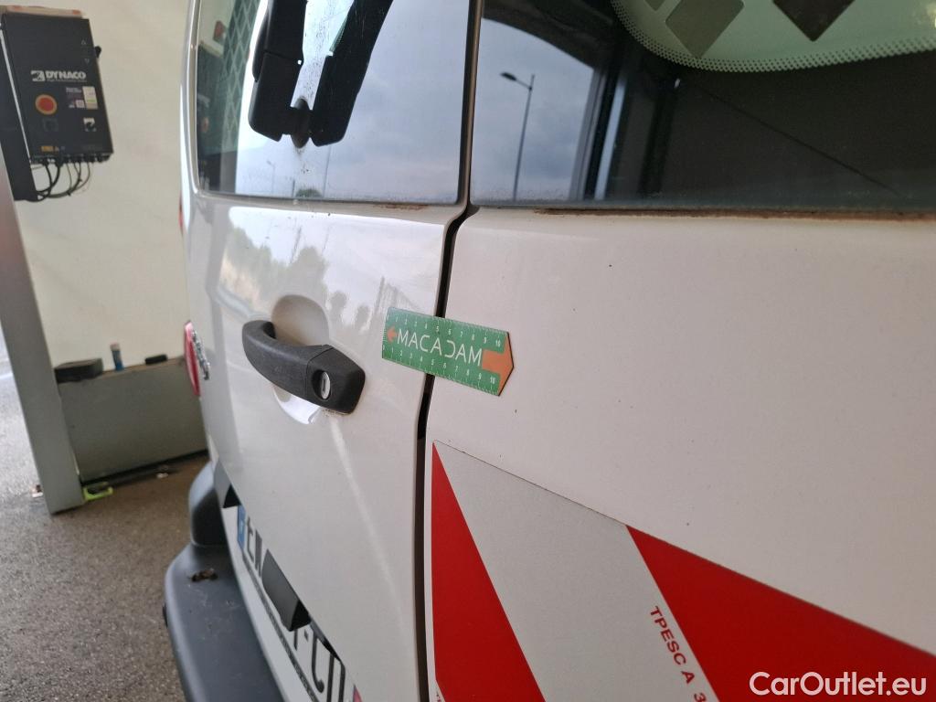  Citroen  Berlingo  Fourgon Business L1 (Court) 1.6 BlueHDi 100CV BVM5 E6 #10