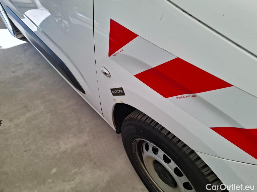  Citroen  Berlingo  Fourgon Worker M 1000 1.2 PureTech 130CV BVA8 E6d #17