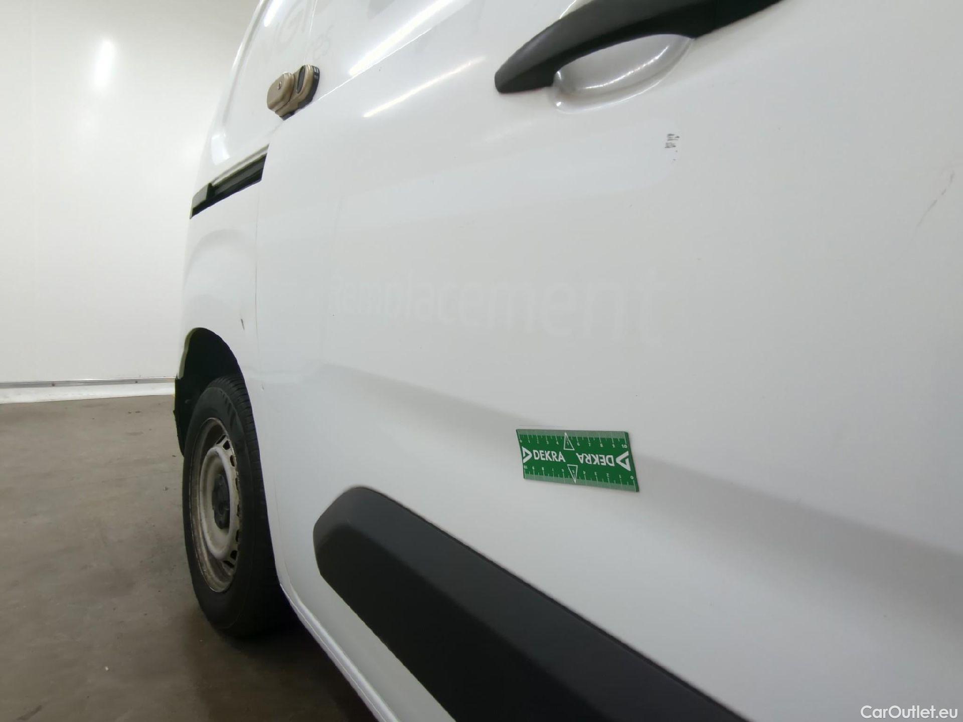  Citroen  Berlingo  Fourgon Club M 650 1.5 BlueHDi 75CV BVM5 E6dT #34