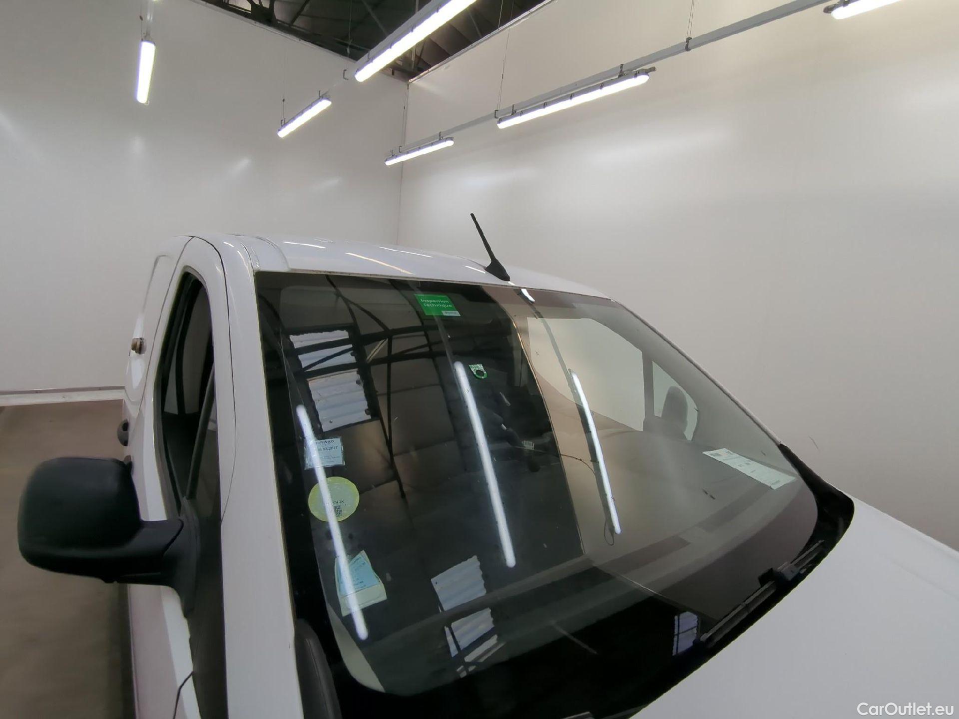  Citroen  Berlingo  Fourgon Club M 650 1.5 BlueHDi 75CV BVM5 E6dT #40