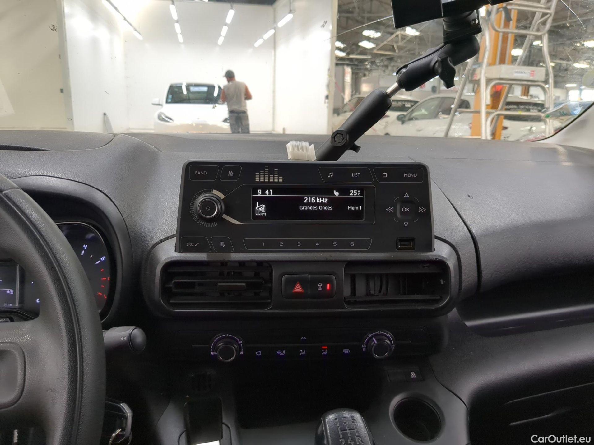  Citroen  Berlingo  Fourgon Club M 650 1.5 BlueHDi 75CV BVM5 E6dT #3