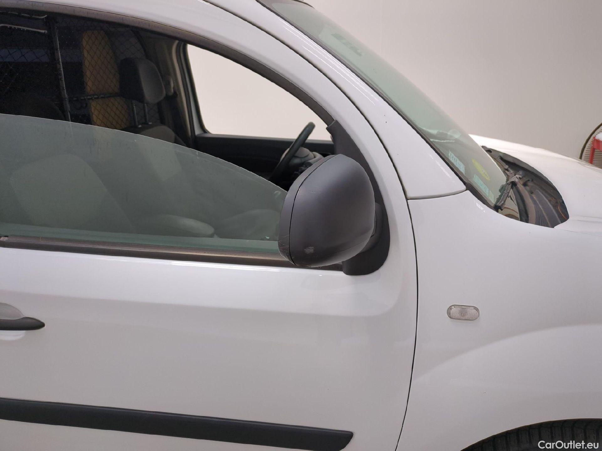  Renault  Kangoo  Express Extra (Série Spéciale) 1.5 dCi 75CV BVM5 E6 #28