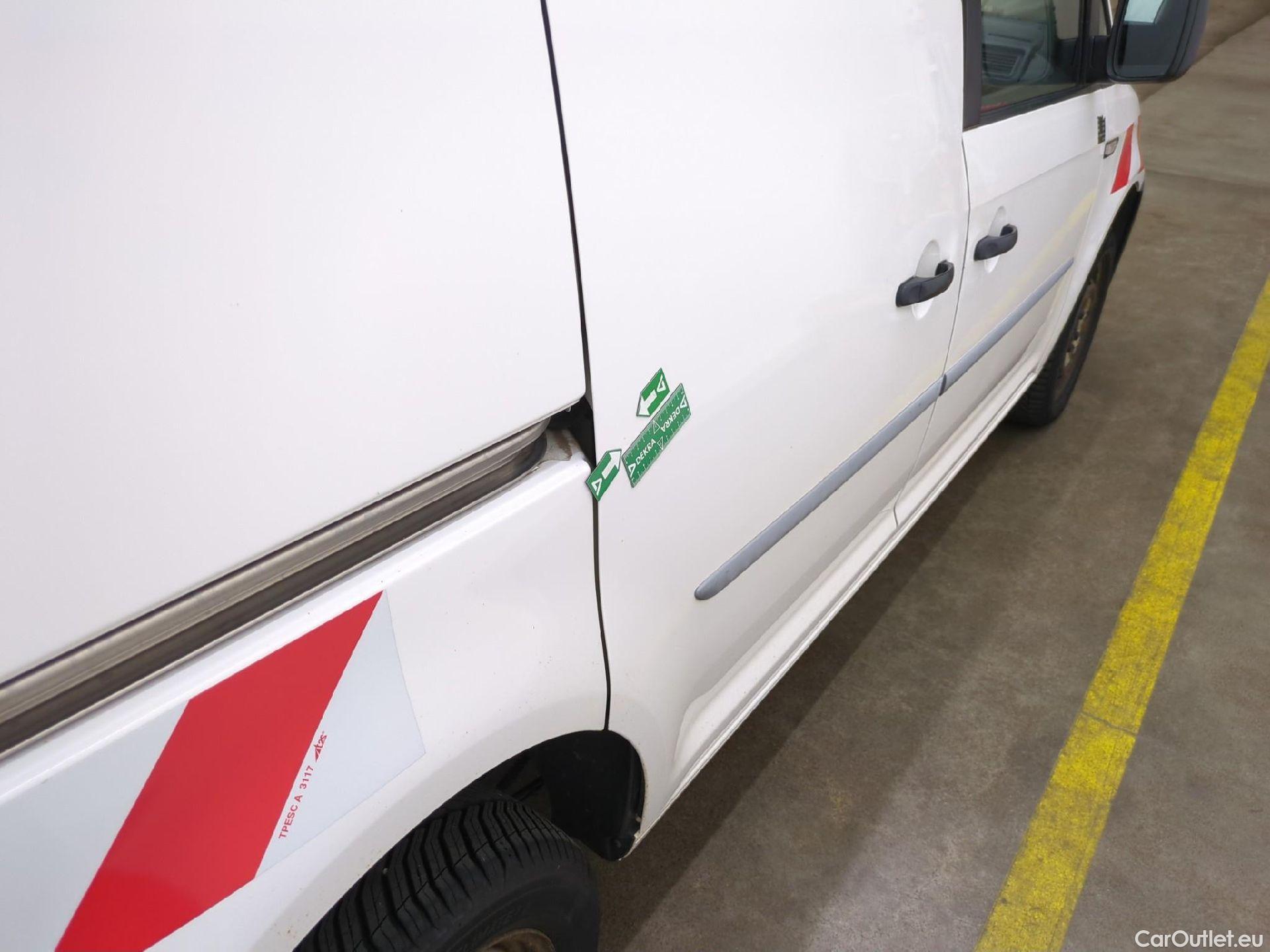  Volkswagen  Caddy VOLKSWAGEN  Van VU 4p Fourgonnette 2.0 TDI 122 4MOTION Business Line #23